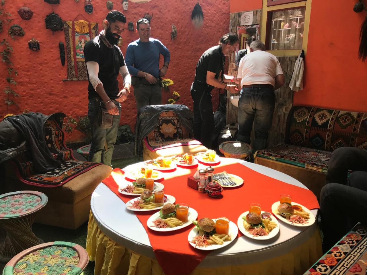 Hotel Yac Donalds Kagbeni Bagian luar foto