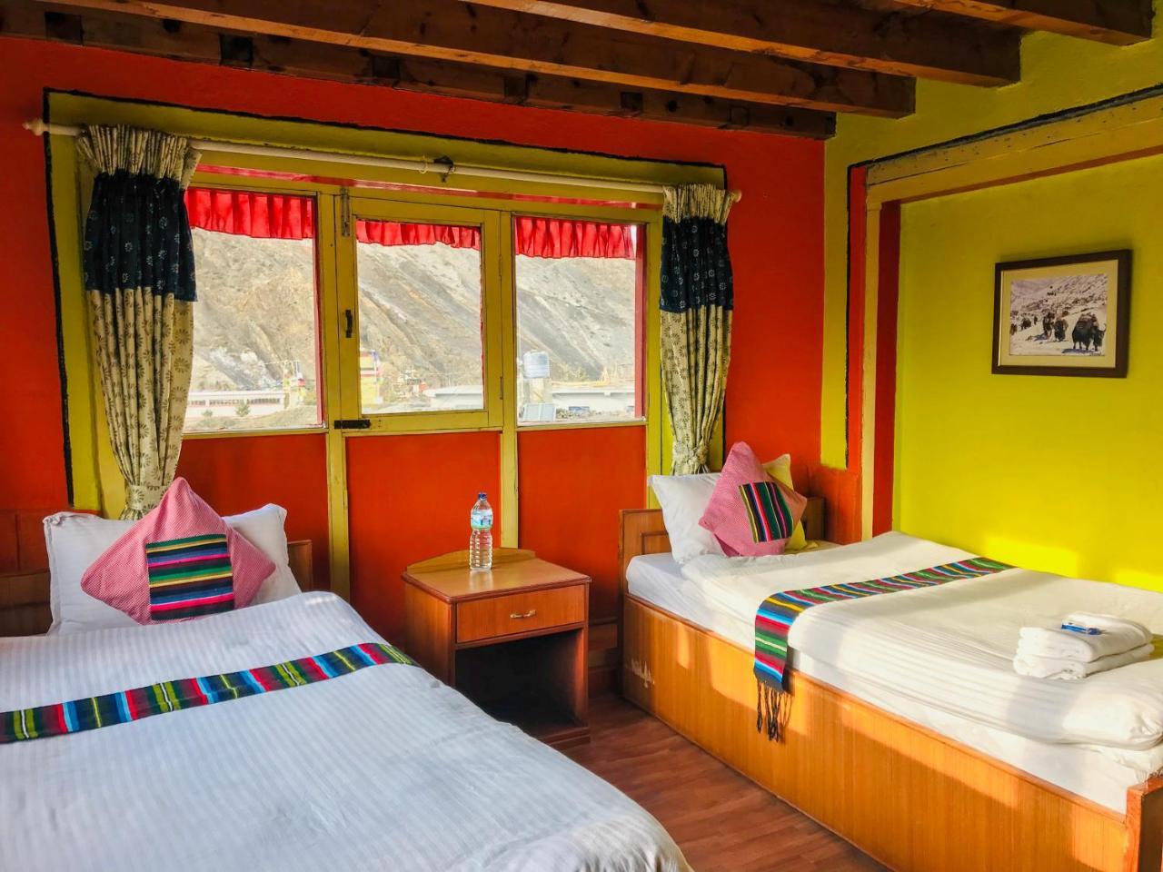 Hotel Yac Donalds Kagbeni Bagian luar foto